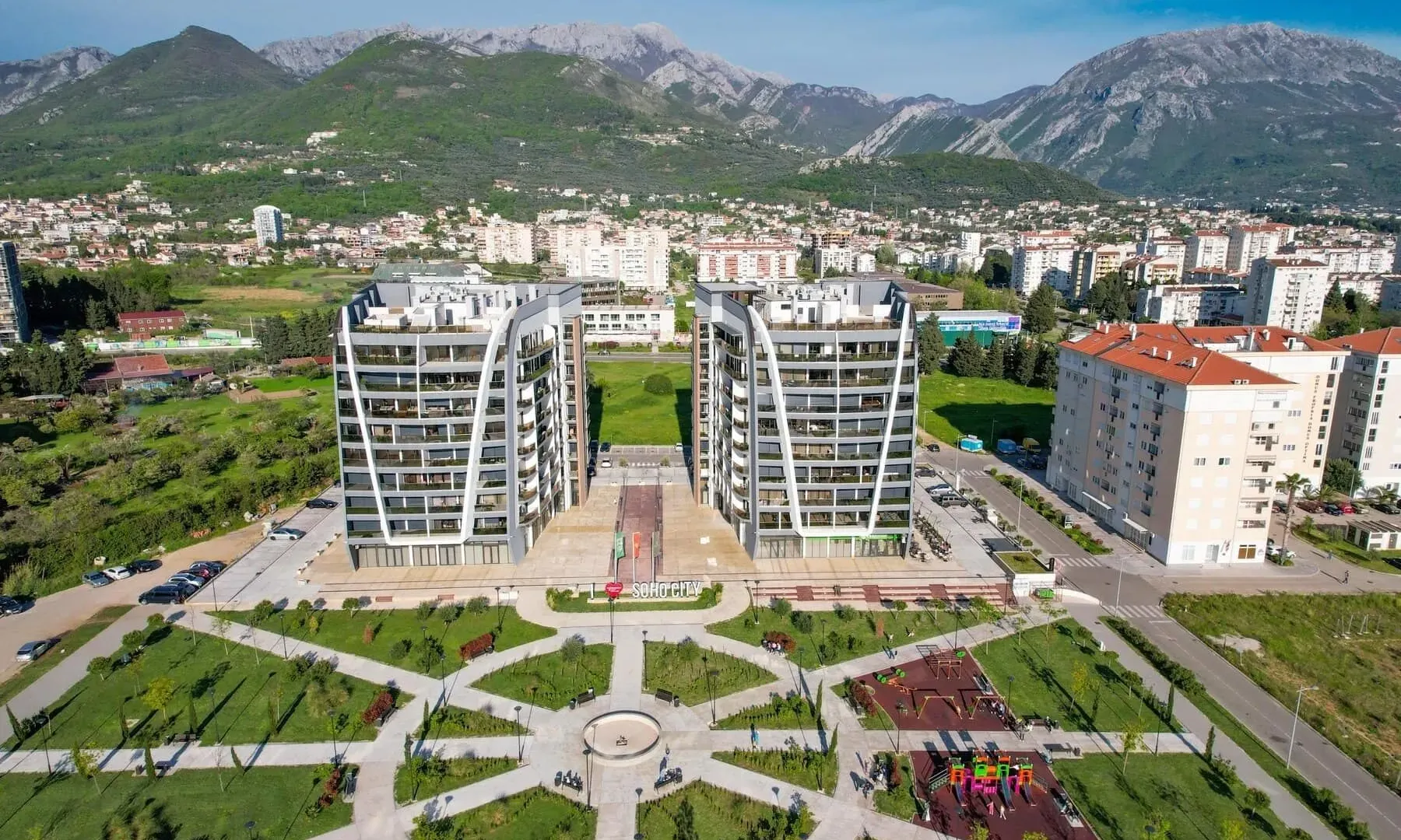 Prodaja, trosoban stan, 237m², Bar, Crna Gora