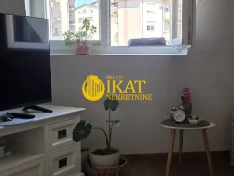 Prodaja, jednosoban stan, 35m², Vojvode Vlahovica, Beograd - image 1