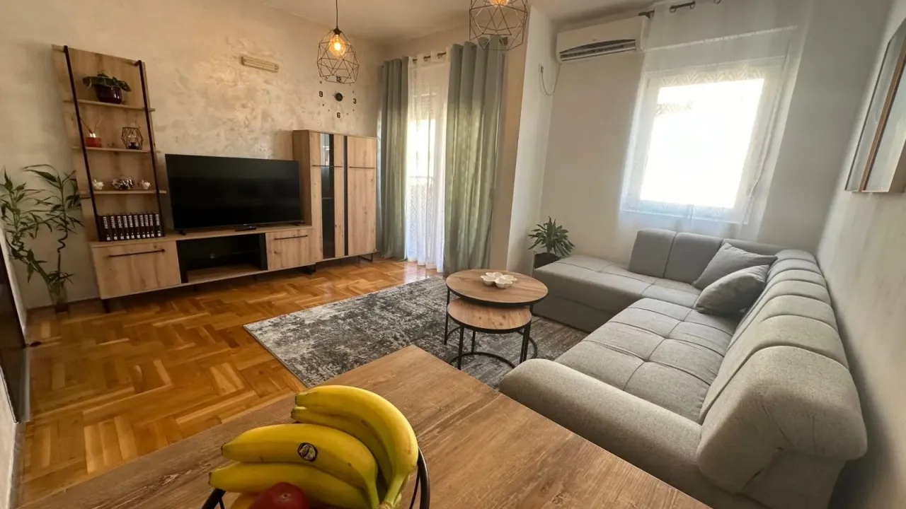 Izdavanje, jednosoban stan, 45m², Zabjelo, Podgorica