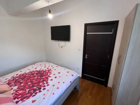 Sale, one bedroom apartment, 37m², Bečići, Budva - image 3