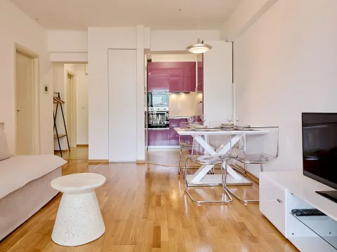 Rent, two bedroom apartment, 50m², Bečići, Budva - image 16