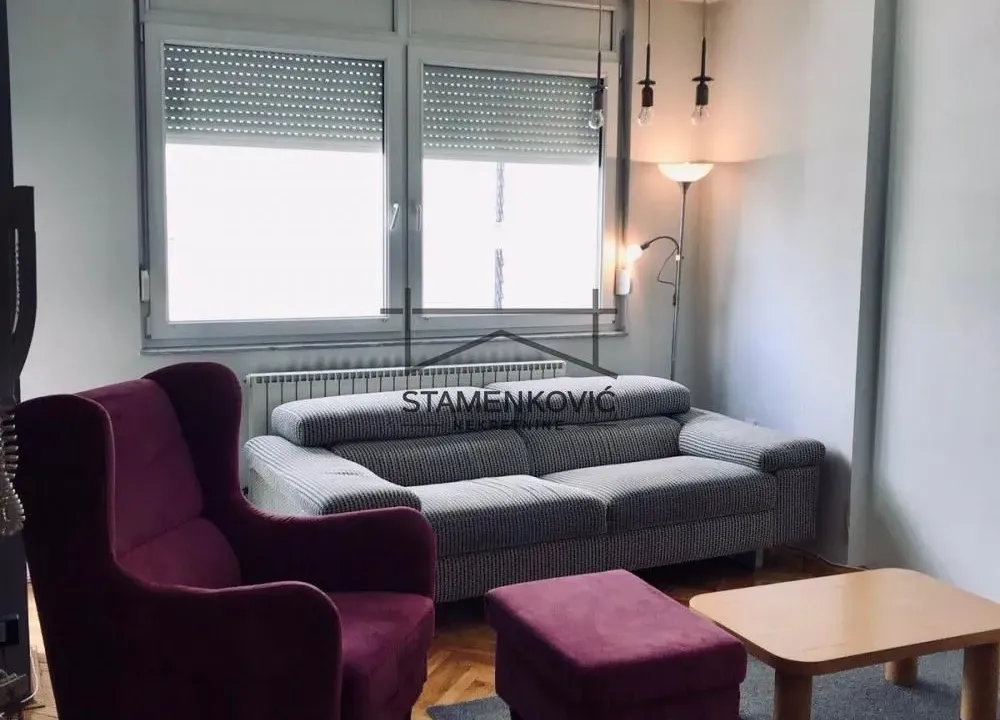 Prodaja, dvosoban stan, 53m², Bulevar Oslobodjenja, Novi Sad Sve Podlokacije