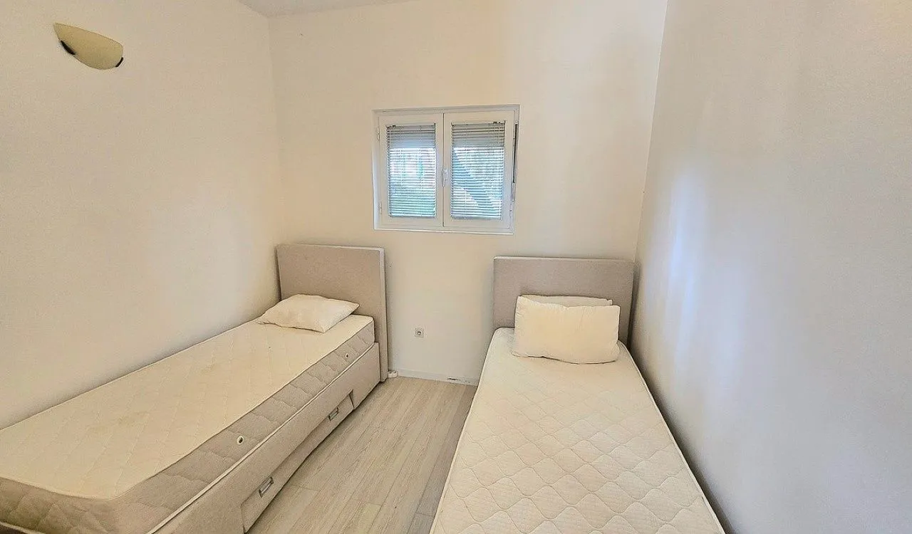 Prodaja, dvosoban stan, 62m², Golubovina, Budva