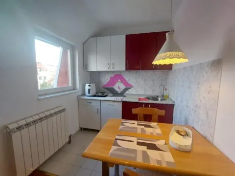 Izdavanje, dvosoban stan, 42m², Denkova Basta, Zvezdara Sve Podlokacije - image 5