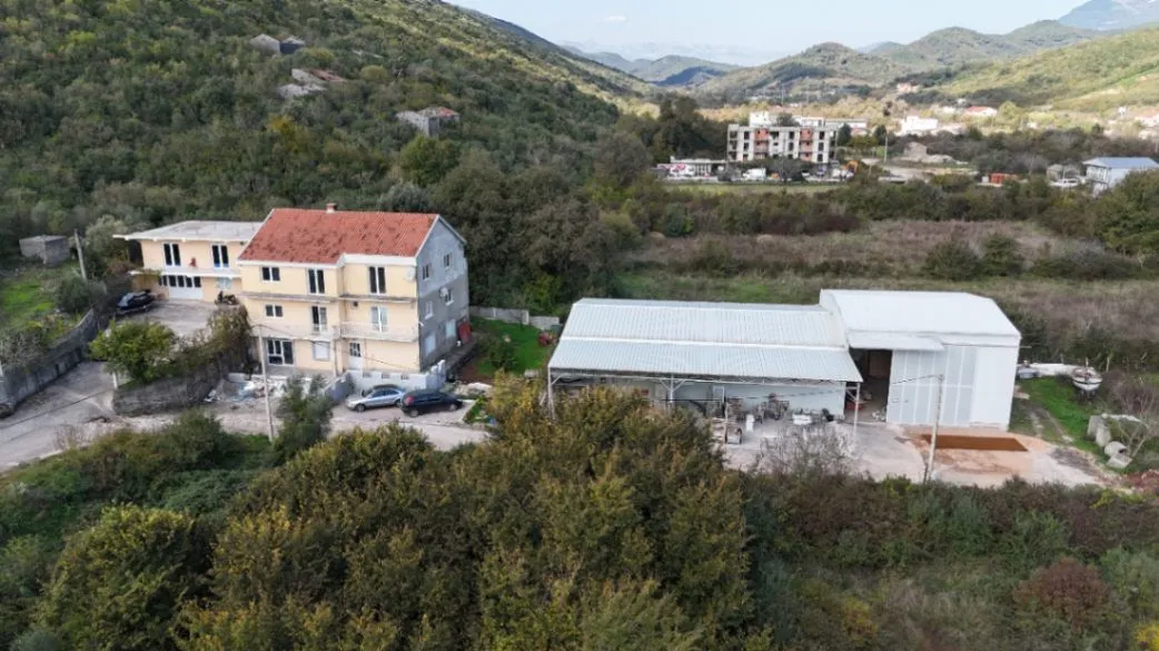 Sale, house, 1025m², Glavati, Kotor