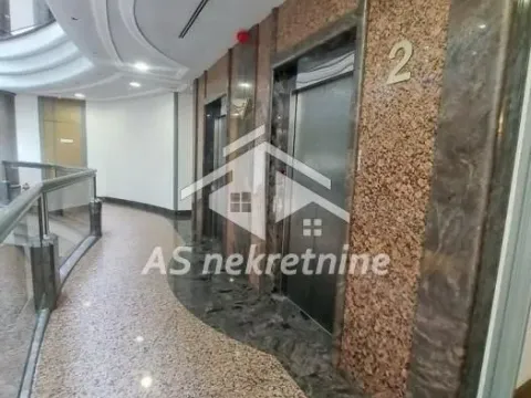 Izdavanje, poslovni prostor, 259m², Stari Grad, Beograd - image 26