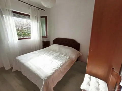 Izdavanje, jednosoban stan, 35m², Lazi, Budva - image 2