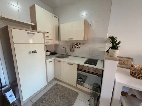 Izdavanje, stan, 34m², City Kvart, Podgorica - image 5