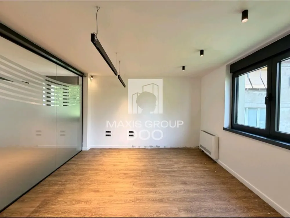 Rent, office space, 563m², Savski Venac, Beograd