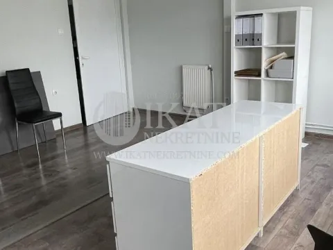 Izdavanje, poslovni prostor, 20m², Leštane, Grocka - image 3