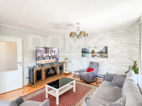 Izdavanje, dvosoban stan, 80m², Tivat, Crna Gora - image 8