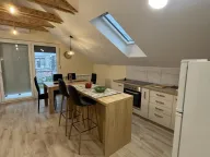 Izdavanje, trosoban stan, 90m², Mali Mokri Lug, Zvezdara Sve Podlokacije - image 1