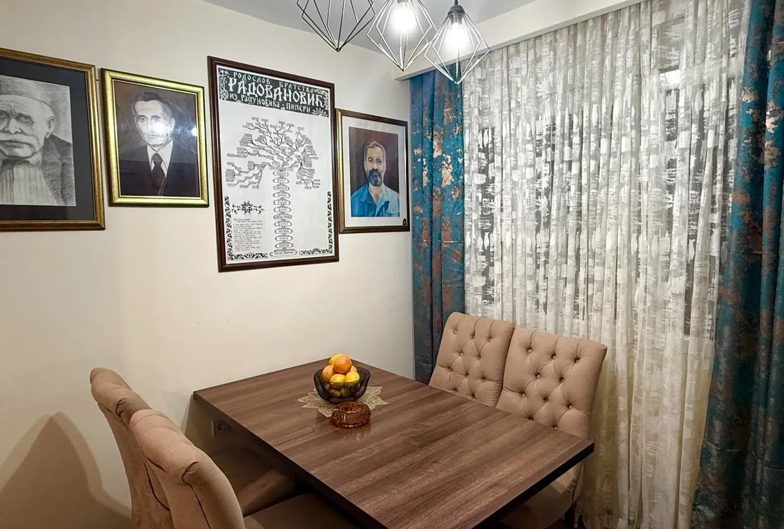 Prodaja, trosoban stan, 98m², Tuški Put, Podgorica