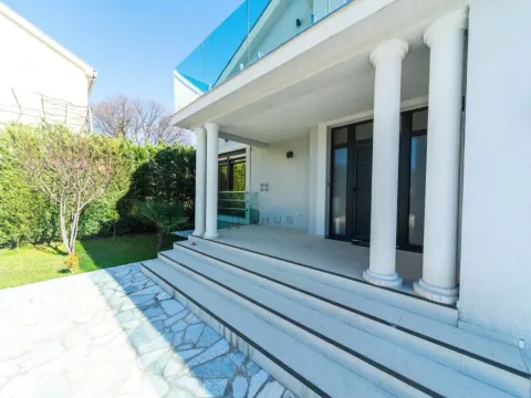 Izdavanje, kuća, 220m², Podgorica, Crna Gora - image 12