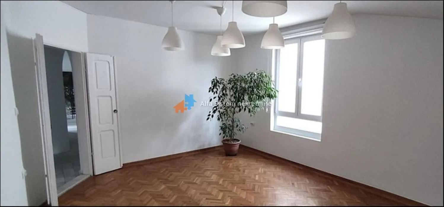 Rent, apartment, 250m², Neimar, Vračar Sve Podlokacije