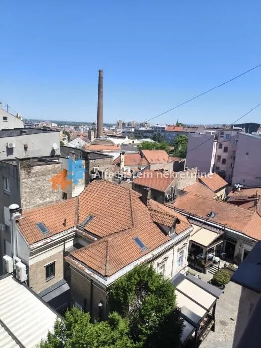 Rent, four bedroom apartment, 95m², Stari Grad, Beograd