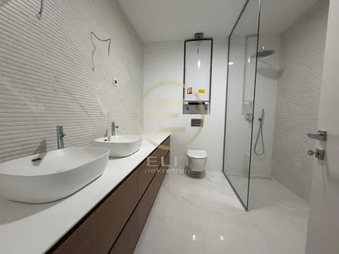 Rent, office space, 126m², Novi Sad Sve Podlokacije, Novi Sad - image 10