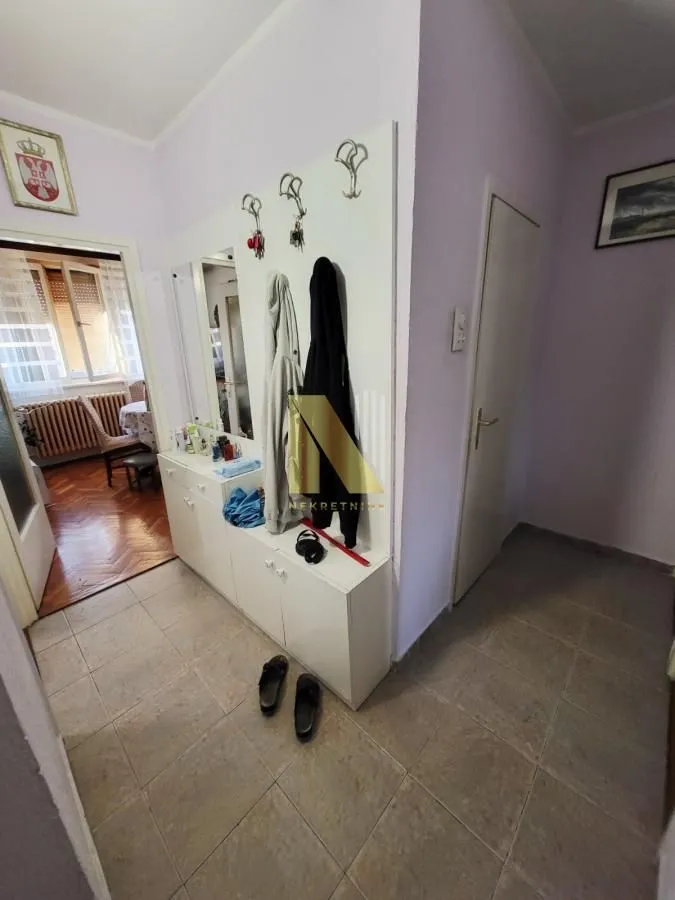Prodaja, dvosoban stan, 70m², Bulevar Oslobodjenja, Novi Sad Sve Podlokacije