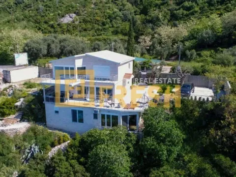 Prodaja, kuća, 200m², Bar, Crna Gora - image 24