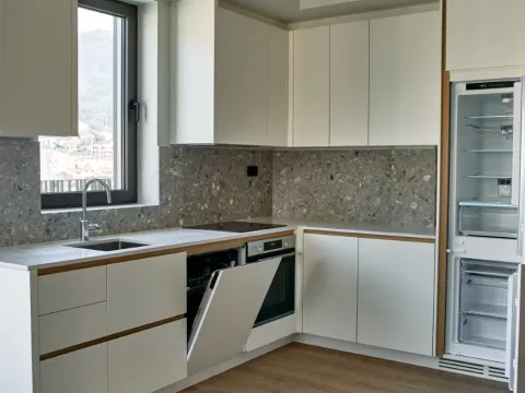 Sale, two bedroom apartment, 102m², Porto Montenegro, Tivat - image 22