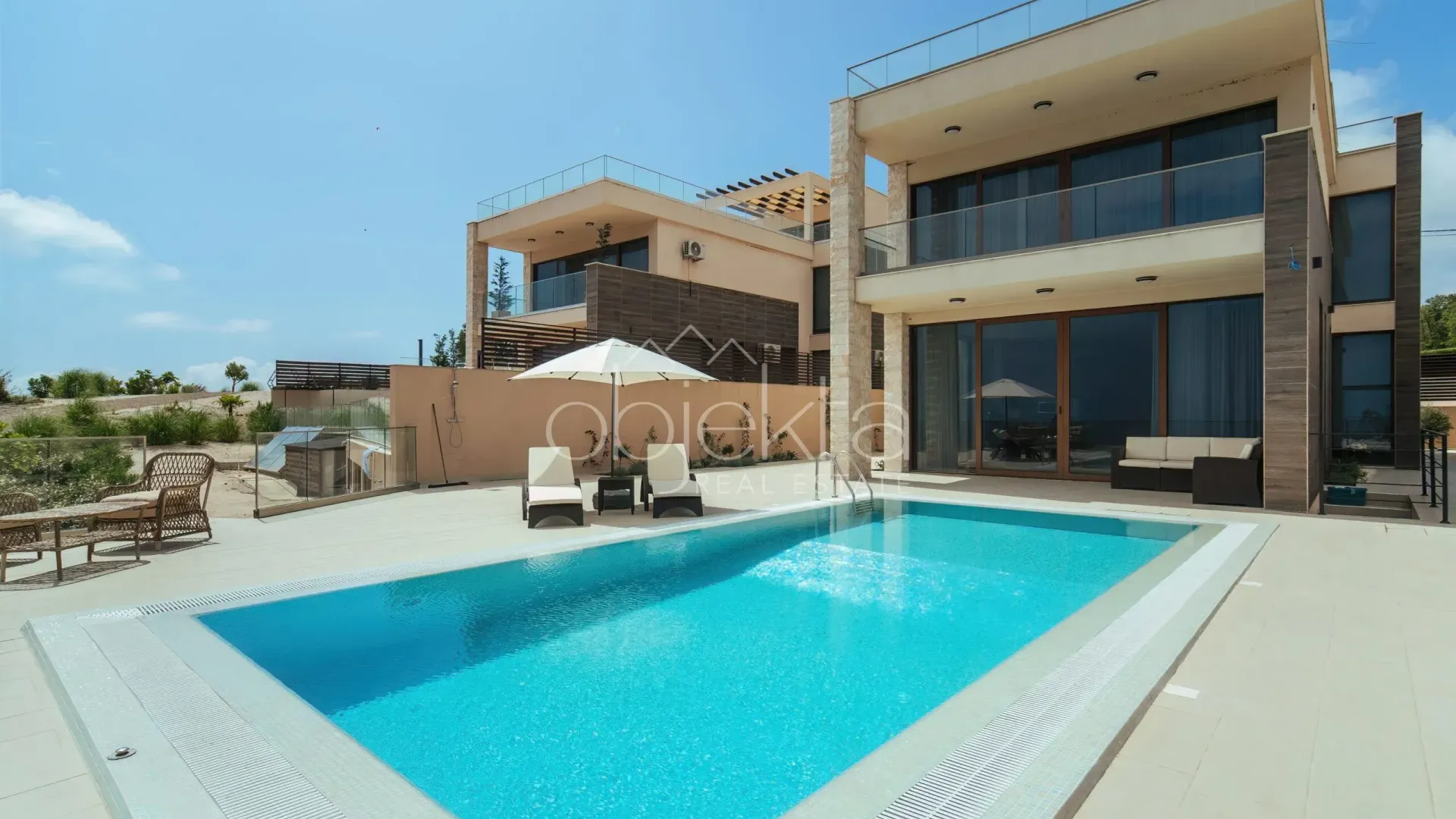 Rent, house, 450m², Kotor, Crna Gora