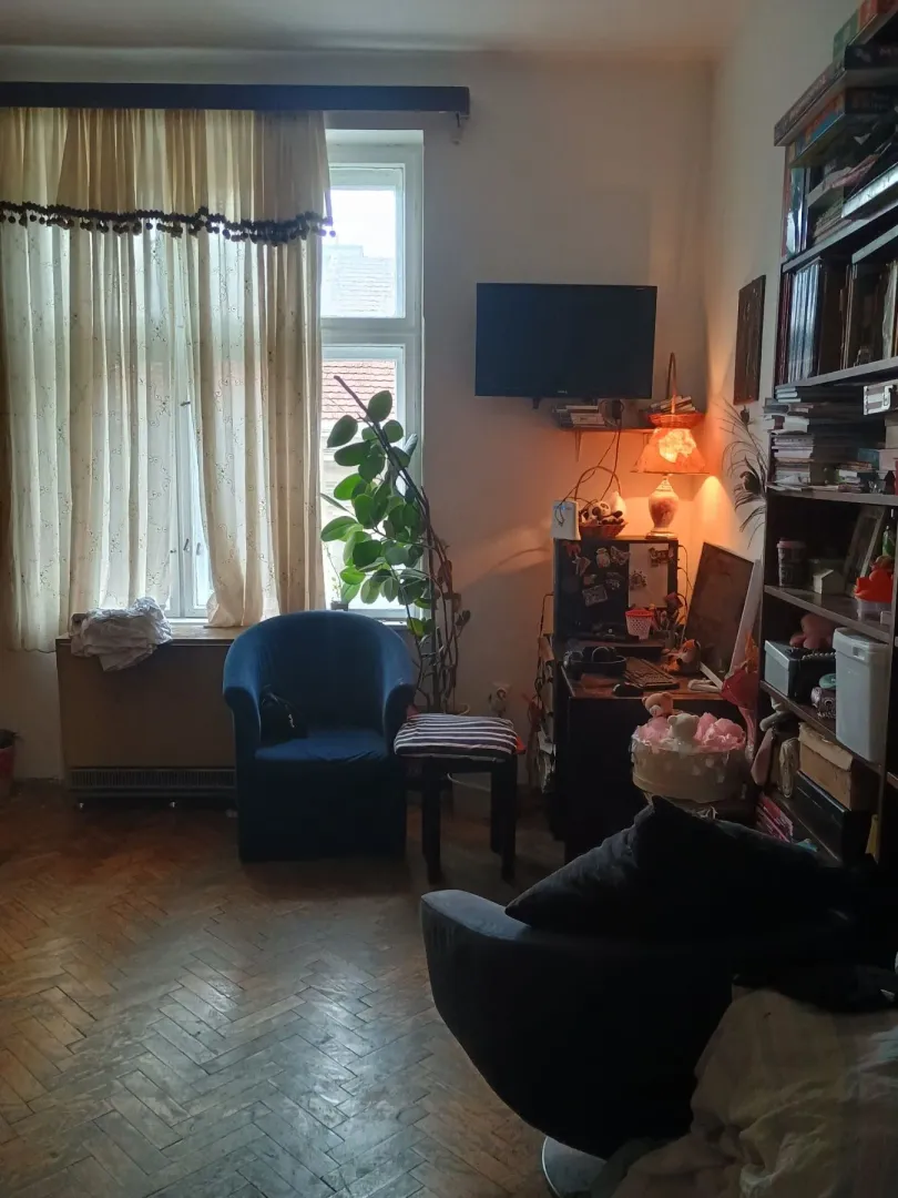 Prodaja, četvorosoban stan, 110m², Stari Grad, Beograd