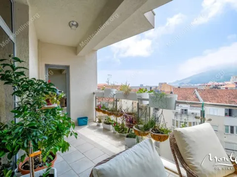 Prodaja, četvorosoban stan, 150m², Rozino, Budva - image 5