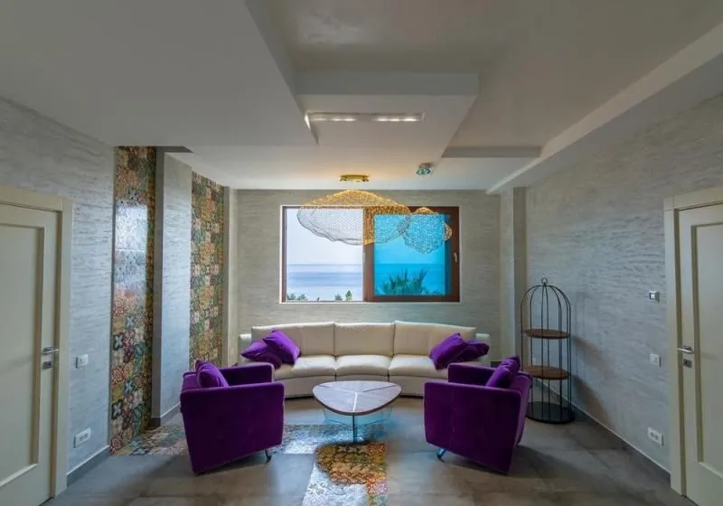 Sale, house, 831m², Bečići, Budva