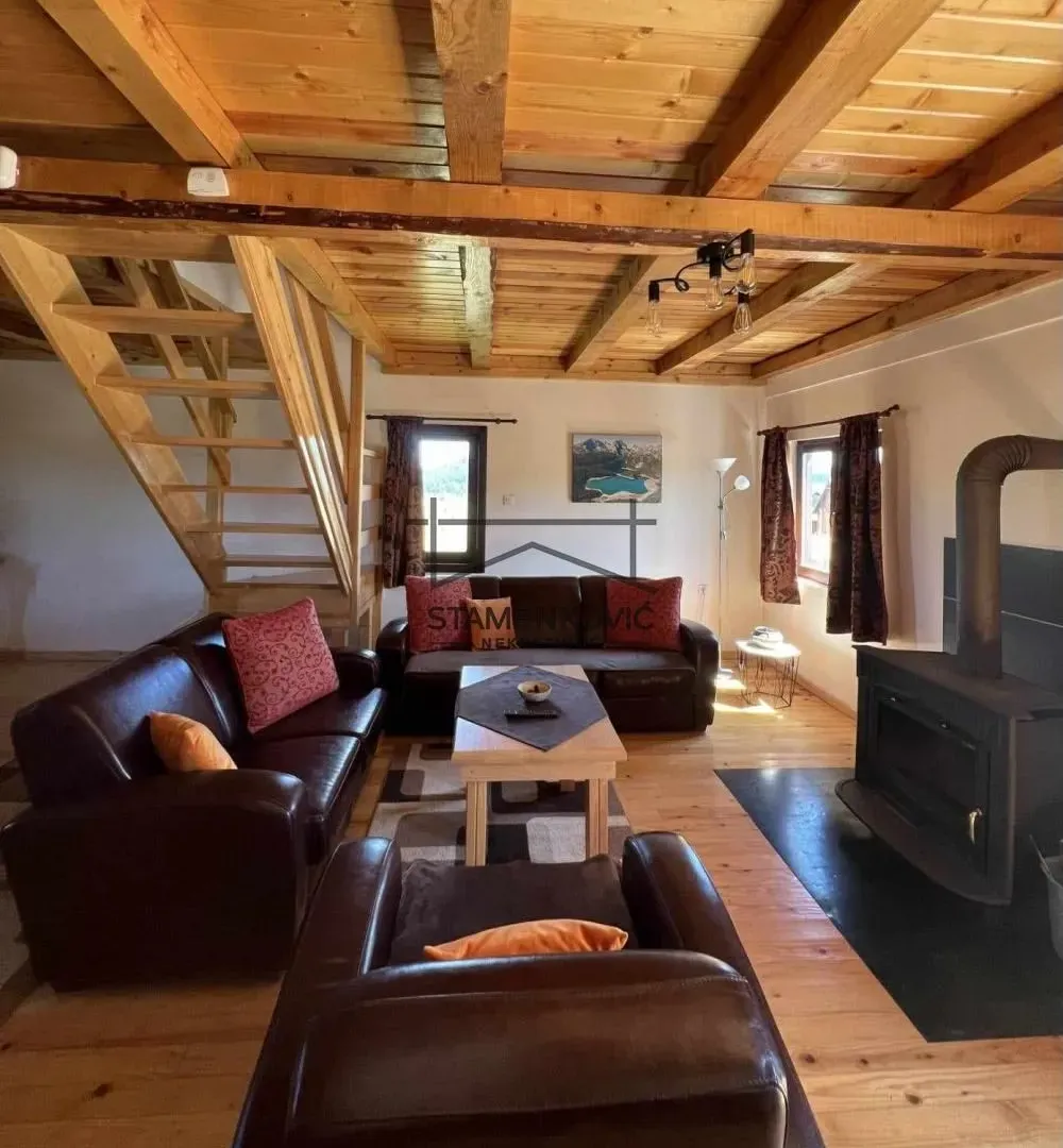 Prodaja, kuća, 96m², Žabljak, Crna Gora