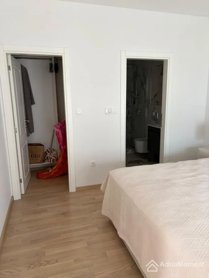 Sale, two bedroom apartment, 78m², Stoliv, Kotor