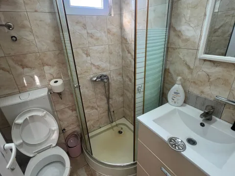 Rent, one bedroom apartment, 35m², Bjeliši, Bar - image 9