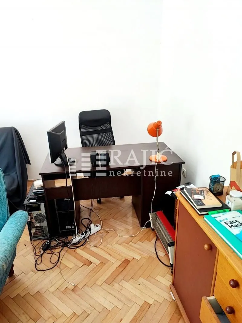 Rent, office space, 35m², Palata Pravde, Beograd