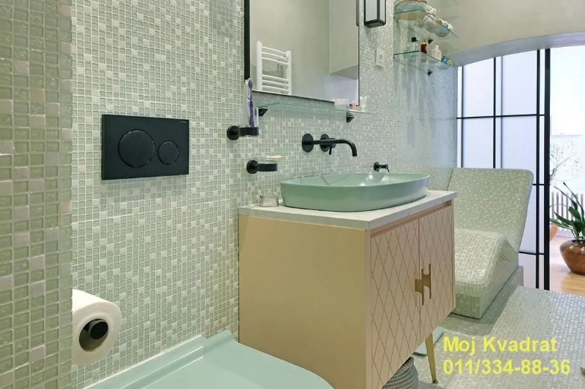 Prodaja, trosoban stan, 130m², Stari Grad, Beograd