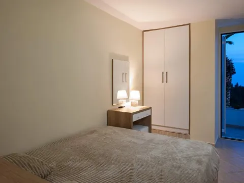 Rent, house, 250m², Sveti Stefan, Budva - image 9