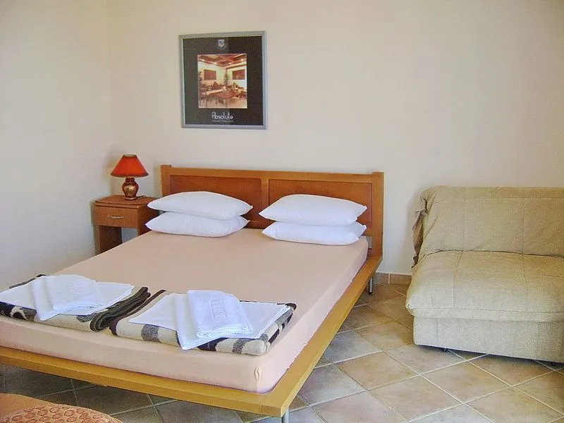 Prodaja, ugostiteljski objekat, 715m², Sutomore, Bar
