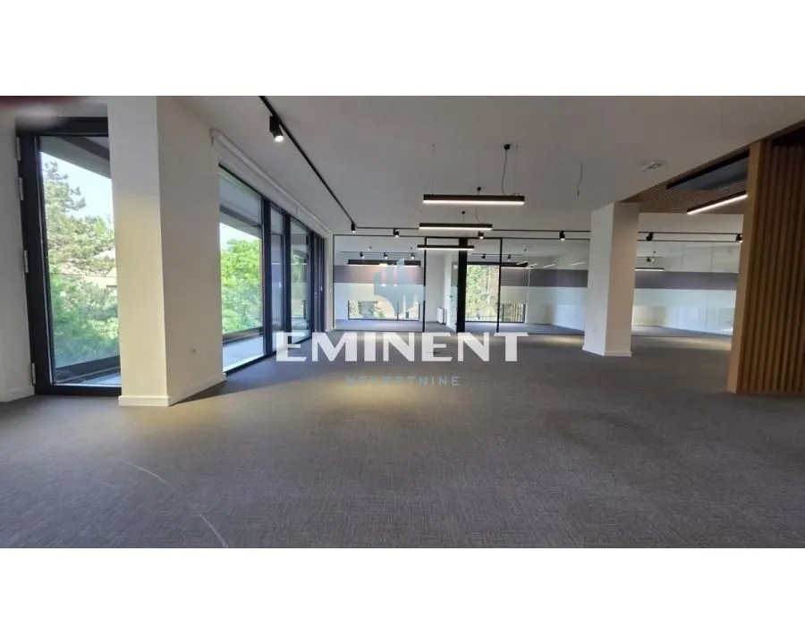 Rent, office space, 268m², Savski Venac, Beograd