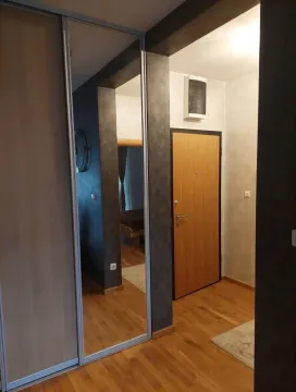 Izdavanje, jednosoban stan, 52m², Zagorič, Podgorica - image 4