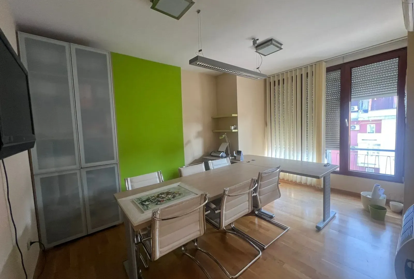 Izdavanje, poslovni prostor, 42m², Preko Morače, Podgorica