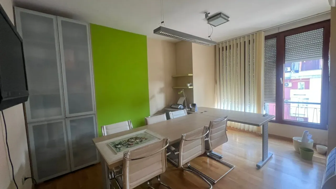 Rent, office space, 42m², Preko Morače, Podgorica