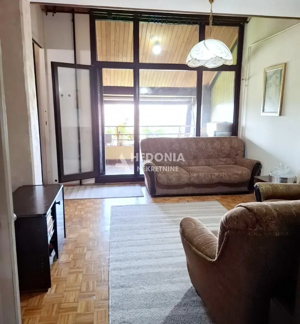 Prodaja, trosoban stan, 83m², Čukarica, Beograd