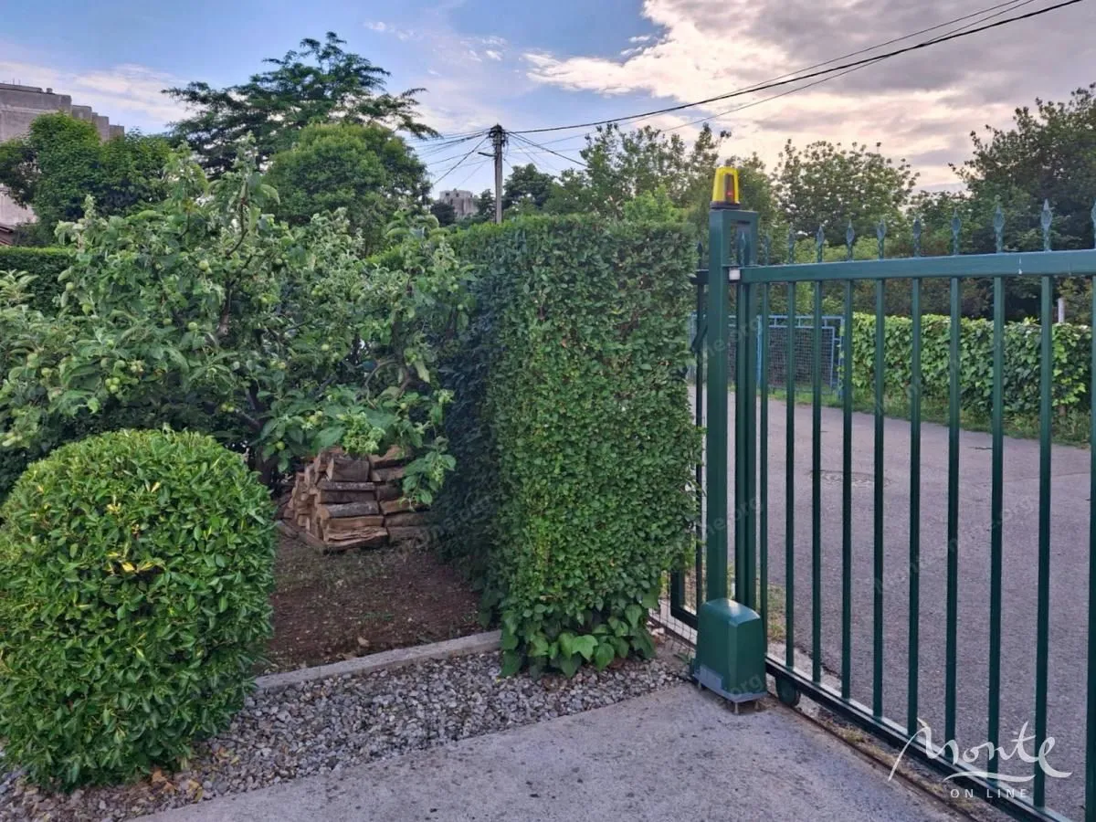 Prodaja, kuća, 105m², Zabjelo, Podgorica