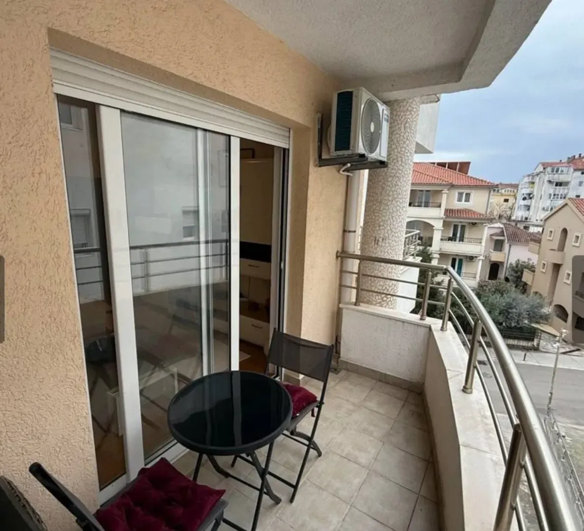 Sale, one bedroom apartment, 45m², Rozino, Budva