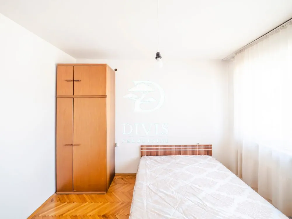 Sale, four bedroom apartment, 85m², Cvetni Trg, Vračar Sve Podlokacije