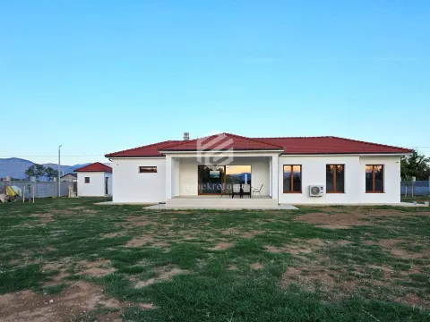 Rent, house, 190m², Golubac, Srbija - image 8