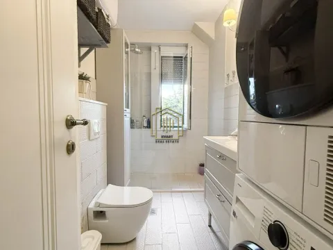 Prodaja, trosoban stan, 68m², Podgorica, Crna Gora - image 3