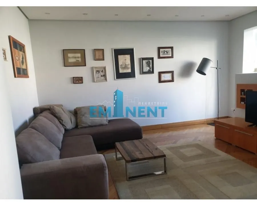 Izdavanje, dvosoban stan, 50m², Profesorska Kolonija, Palilula Sve Podlokacije