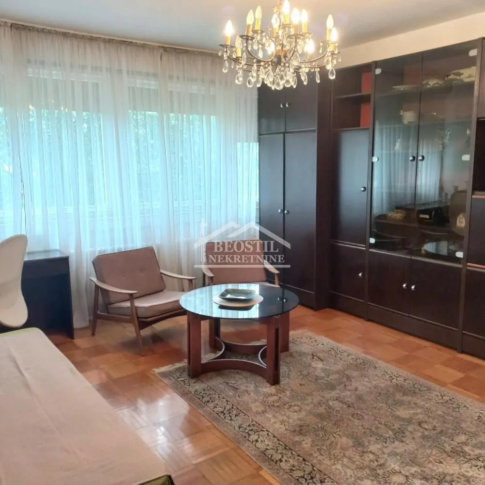 Izdavanje, dvosoban stan, 67m², Zvezdara Sve Podlokacije, Beograd