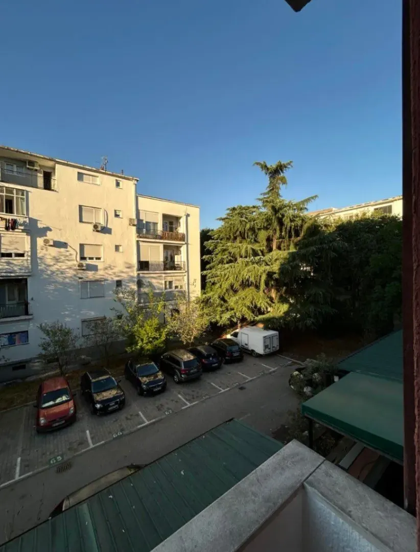 Izdavanje, dvosoban stan, 60m², Preko Morače, Podgorica