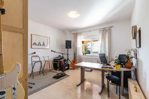 Prodaja, kuća, 220m², Kotor, Crna Gora - image 34