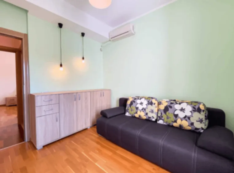 Rent, three bedroom apartment, 100m², Centar, Budva